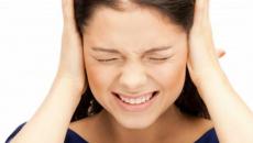 Сера в ушах: возможные причины и лечение Причины усиленного выделения серы