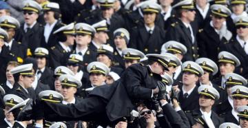 Kako je naš stariji vezist komunicirao s vrhovnim zapovjednikom (1 fotografija) Čin srednjeg časnika za djevojku u mornarici